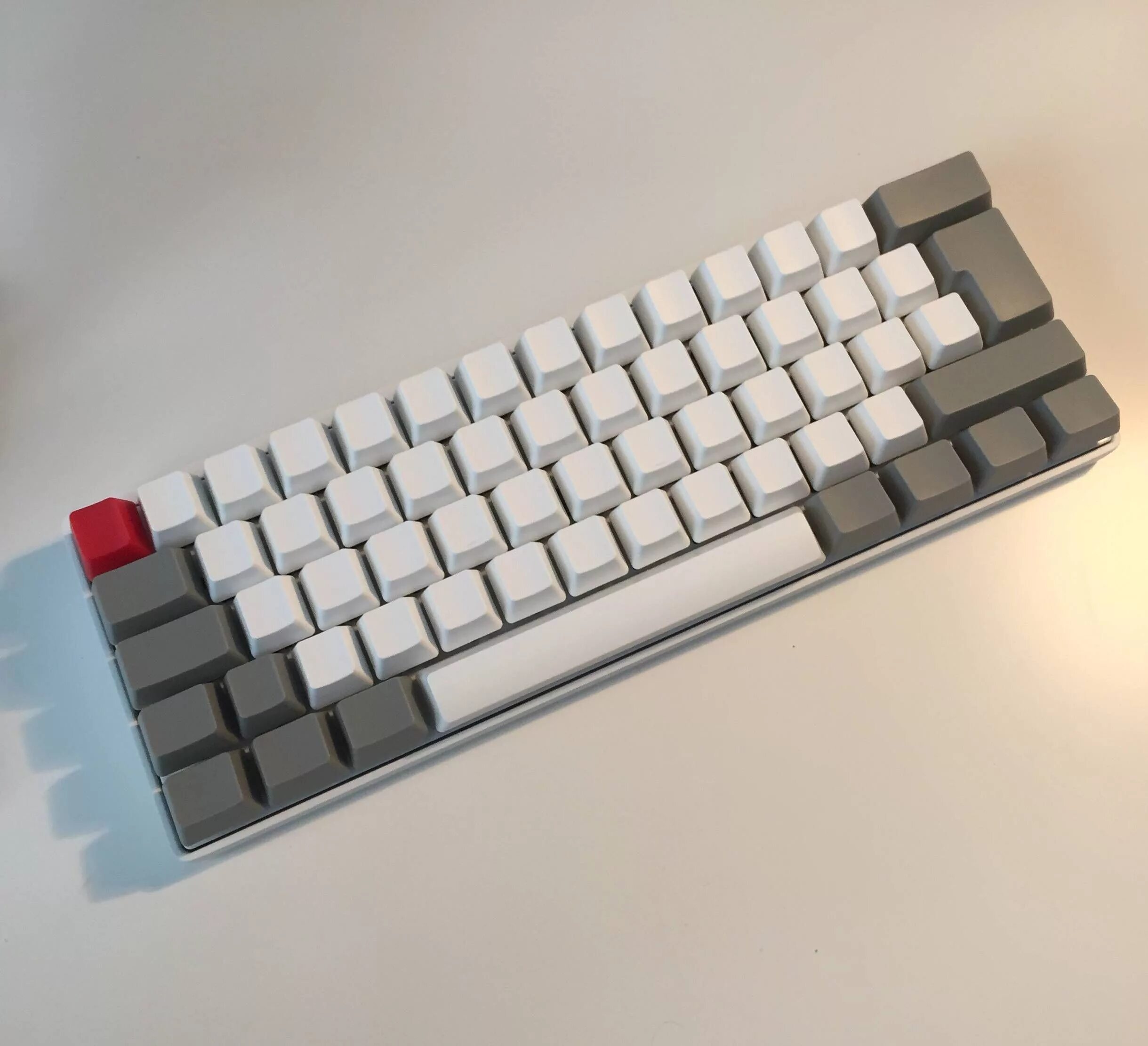 Треугольная клавиатура. Higround клавиатура. mechanical keyboard keycaps. клавиатура goser. клавиатура для программиста.