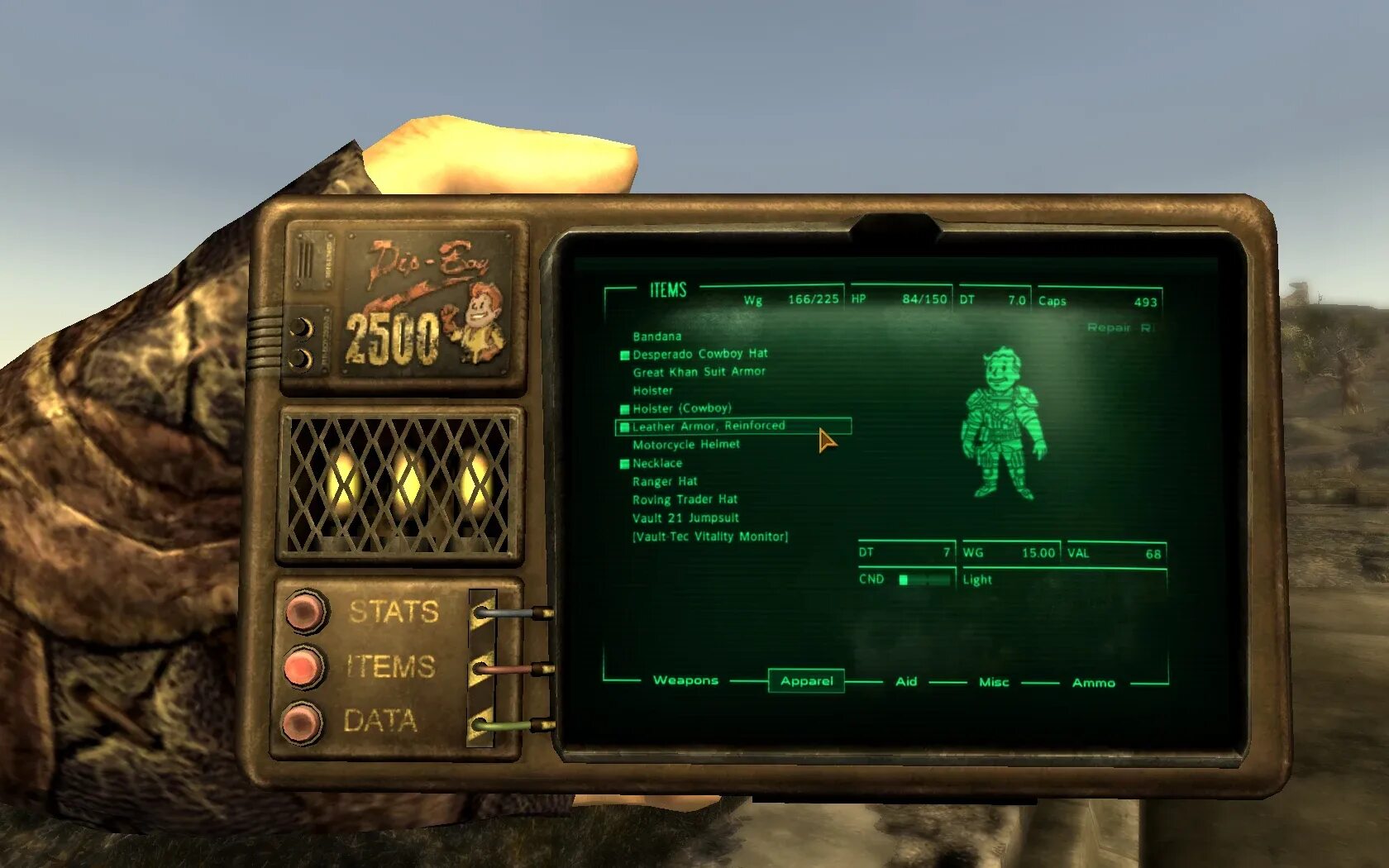 New vegas терминал. Пип бой 2000 Fallout. Fallout New Vegas Pipboy 2500. Нью Вегас пип бой 2000. Пип бой 2000 Fallout New Vegas.