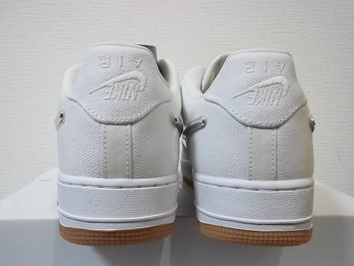 Бирки форсов. Бирка air force 1. бирка nike air force 1 оригинал. бирка найк аир форс. бирки nike air force 1 черные.