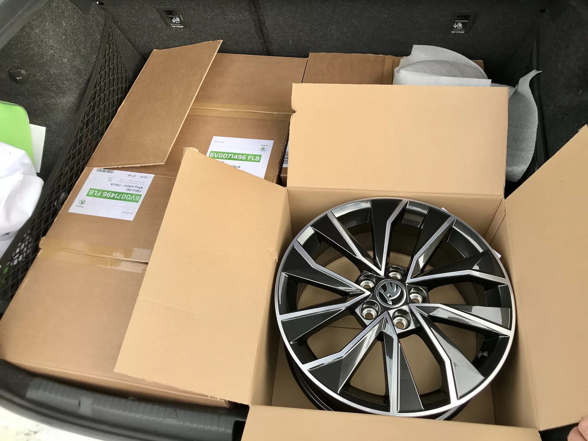 Литые диски 16 рапид. Skoda rapid диски r16. диски на шкоду рапид r16. оригинальные диски шкода рапид r16. диски r16 рапид 2025.