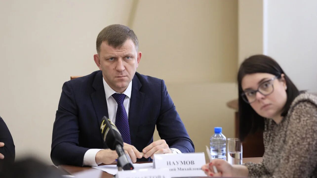 There is a new mayor in the capital. This is Eugene Naumov. And it was the most