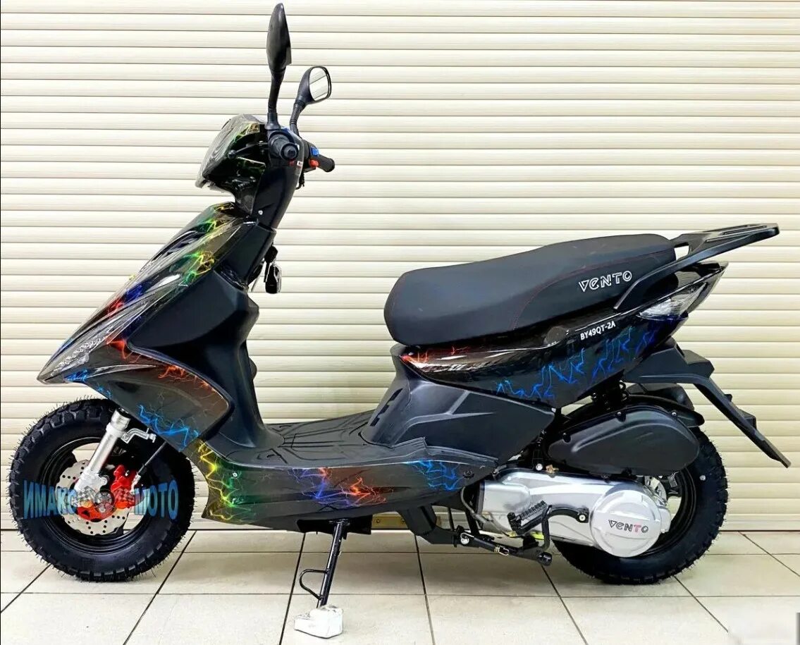 Скутера vento corsa. Скутер Венто Корса 150. Венто Корса 150 кубов. Скутер Vento Corsa 49 cc (150) сигнализация. Vento скутер 150 с багажником.