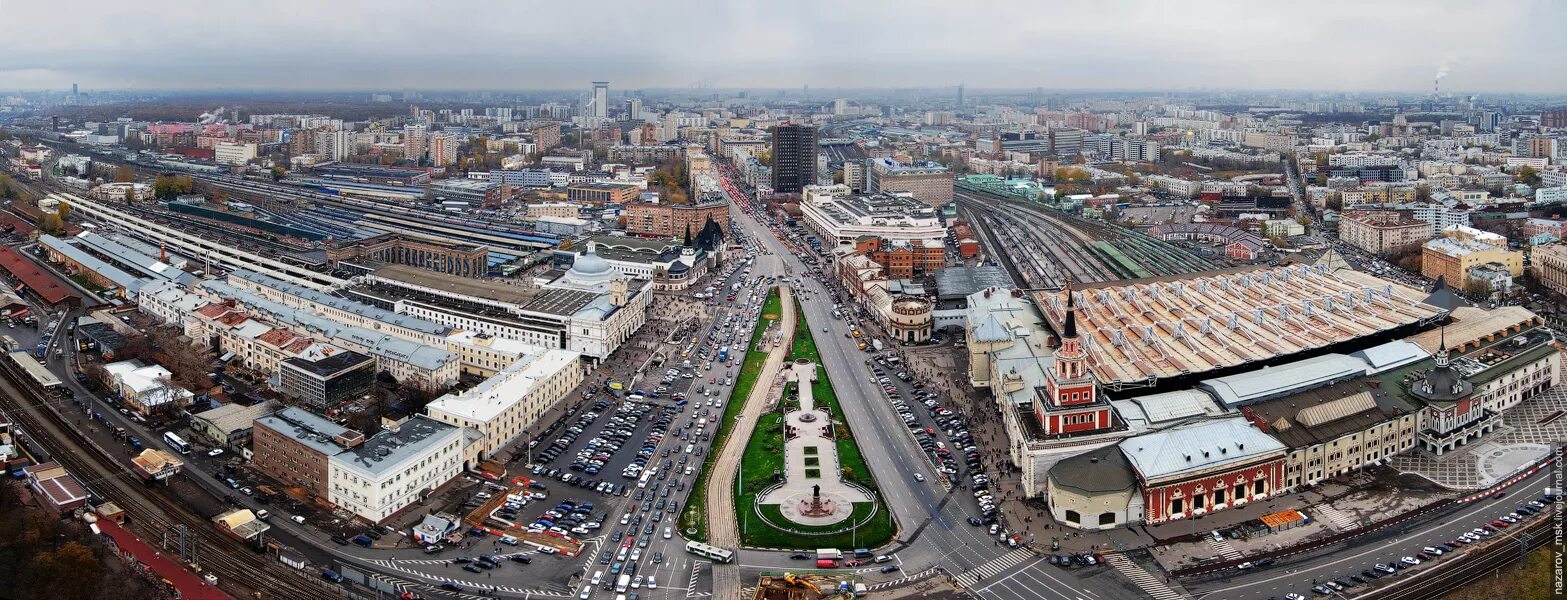 Комсомольская площадь Москва. Три вокзала Казанский Ленинградский Ярославский. Москва три вокзала площадь трех вокзалов. Москва Комсомольская площадь площадь 3 вокзалов. Метро возле вокзала москва