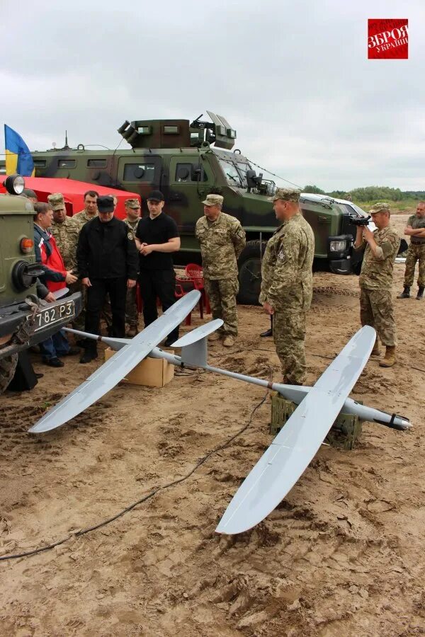 Атаки беспилотников на украину сегодня. БПЛА ВСУ Украины. Беспилотник ВСУ. Украінский біспелотник. Украинске беспилотнек.