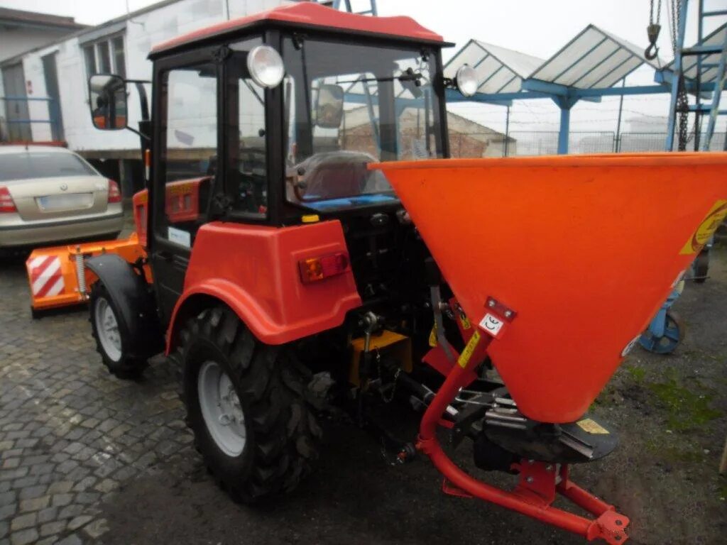 мтз 320. 4-тд. мтз 320. 4 зимние фото. мтз 422 с навесным оборудованием.