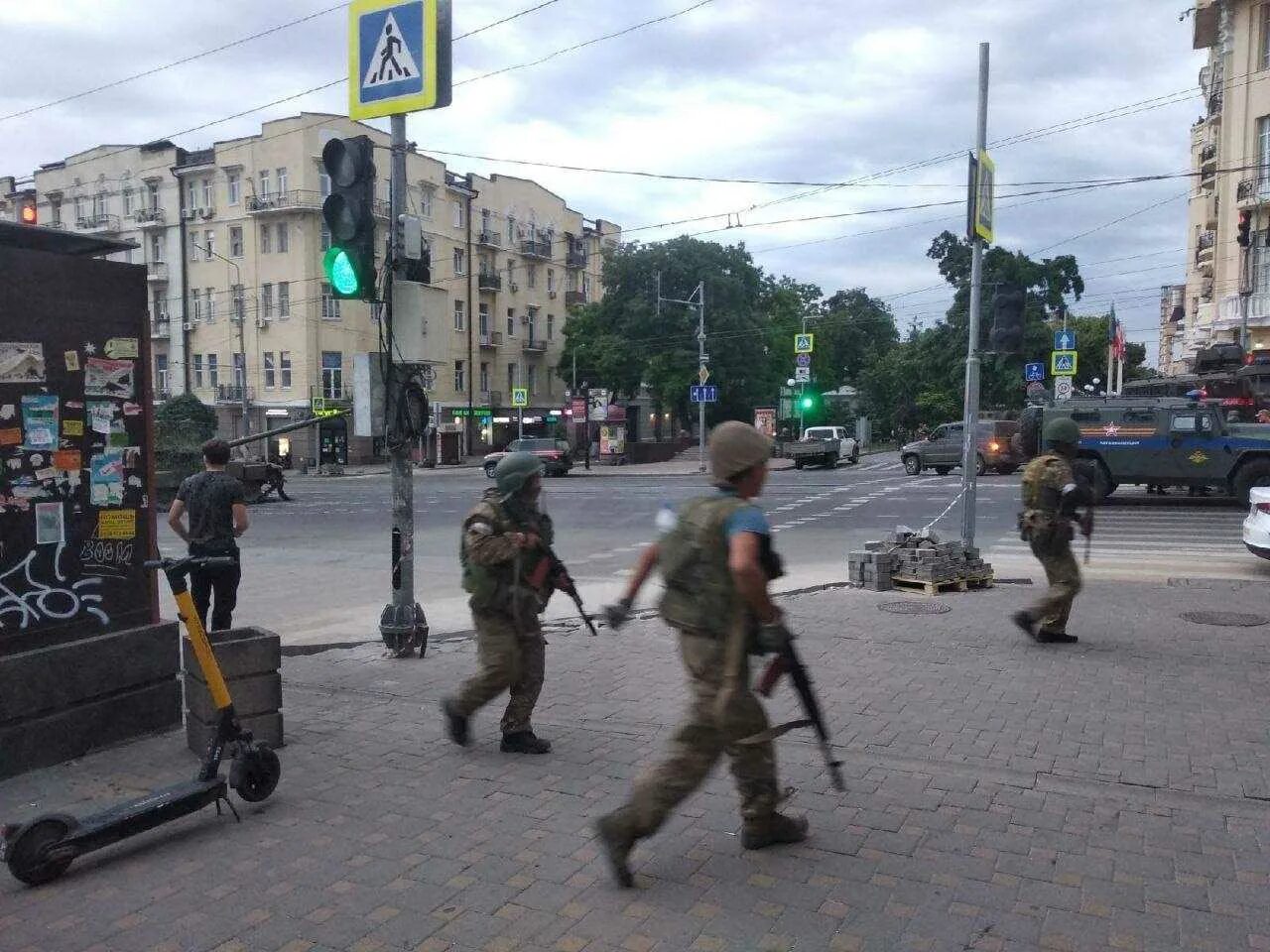 Ростов тревога сегодня. ЧВК Вагнер в Ростове на Дону. Мятеж Вагнера Ростов на Дону. Вооруженный мятеж в Ростове-на-Дону.