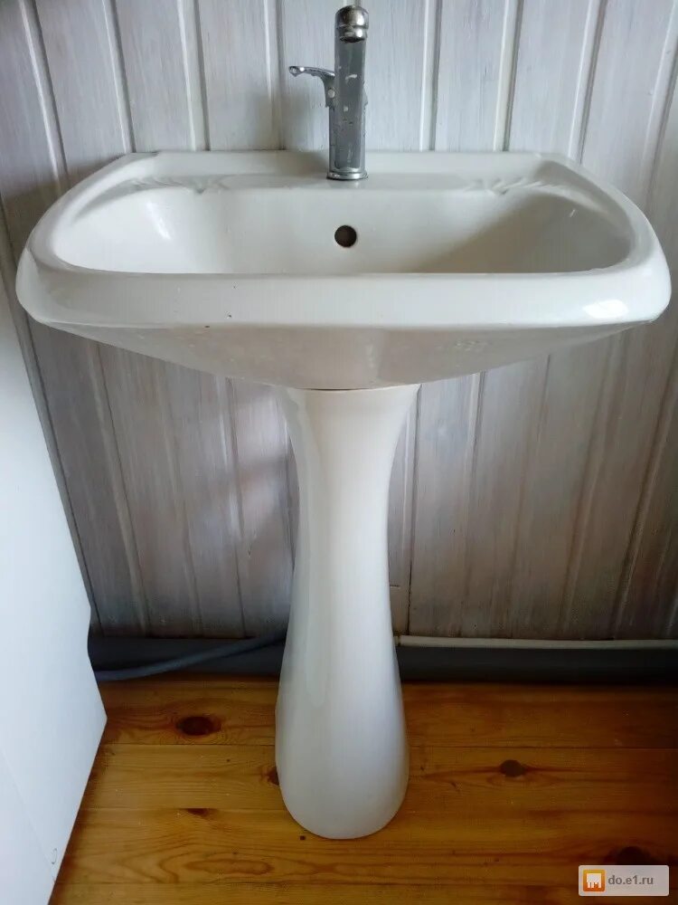 Раковина ромашка с пьедесталом. Раковина sanita ромашка 60. Раковина ромашка с пьедесталом. Раковина ромашка с пьедесталом. Умывальник ромашка с пьедесталом.