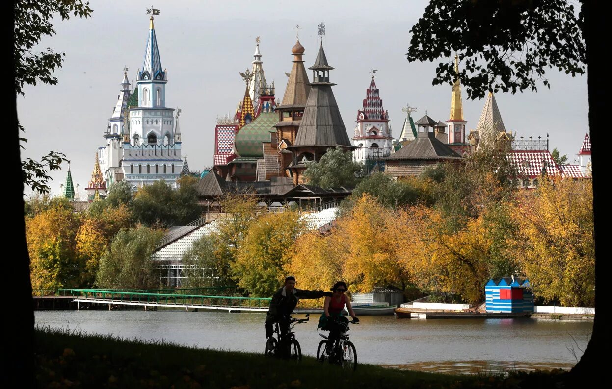 Измайловский парк. Природно-исторический парк Измайлово. Измайловский парк Измайлово. Лесопарк Измайлово.