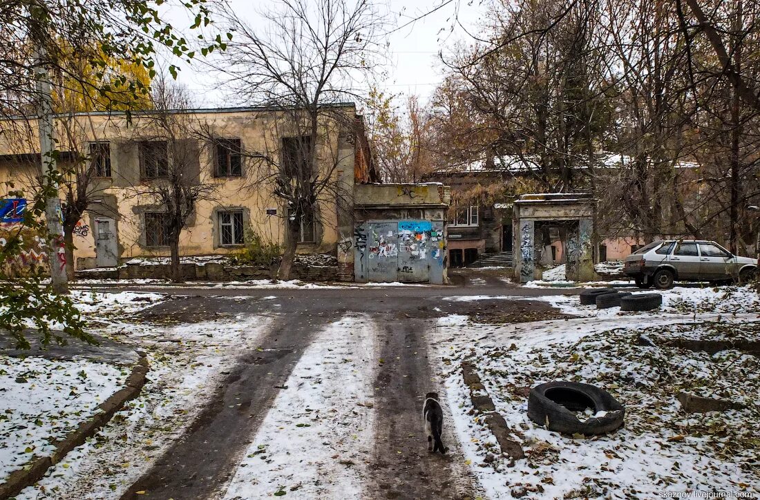 После унылого двора в котором нет