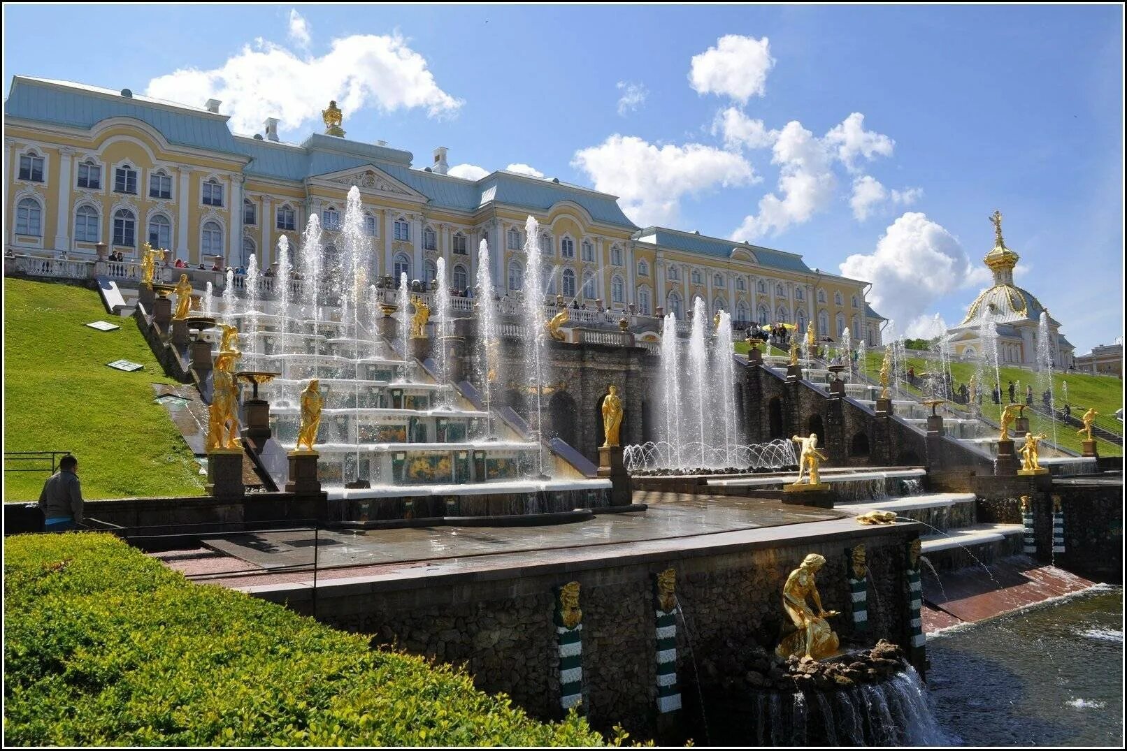 Название достопримечательностей города санкт петербург. Фонтаны петергофа в санкт-петербурге. петергоф каскад фонтанов. петергоф (дворцово-парковый ансамбль). площадь петергофа.