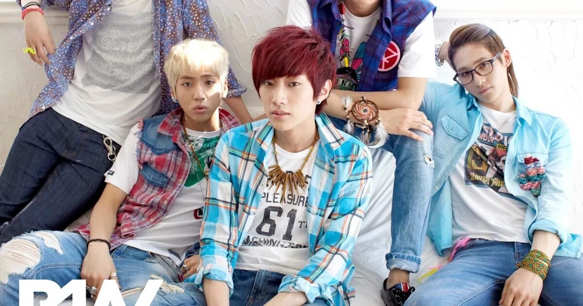 B a d 4 группа. Группа b1a4. группа b1a4 участники. в1а4 корейская группа. b1a4 корейская группа участники.