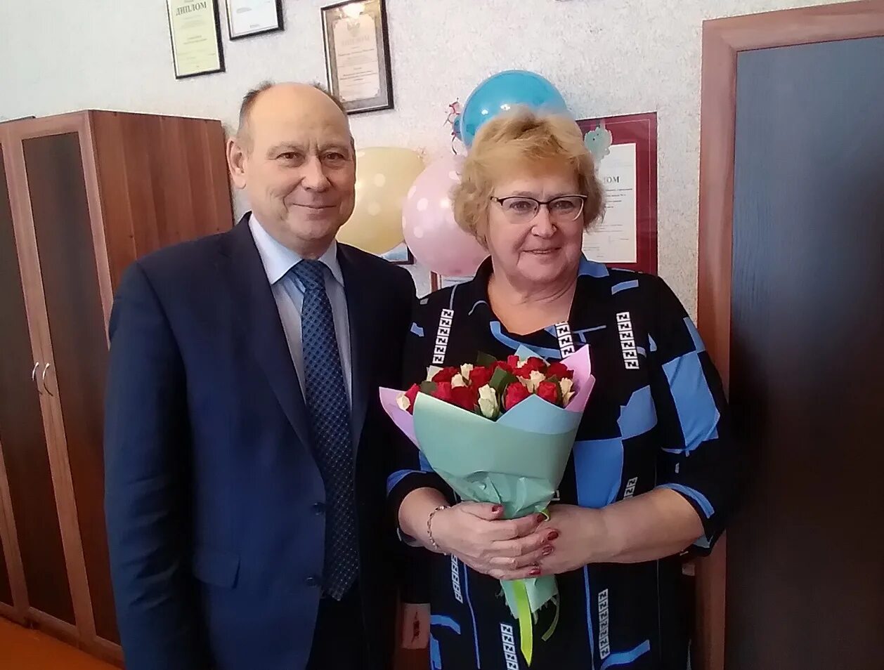 пикалёво вконтакте. город пикалево. вакансии город пикалево. мэр пикалево николаев. вакансии город пикалево.