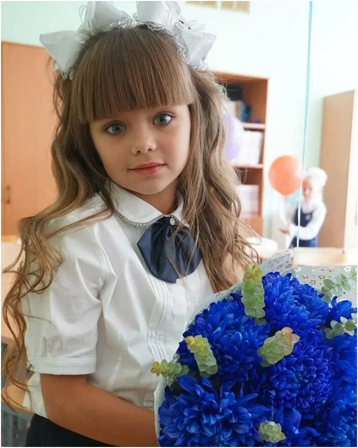 настя князева первоклассница. оливия девочка. маленькие красавицы девочки. анастасия павловна князева. девочка кото.