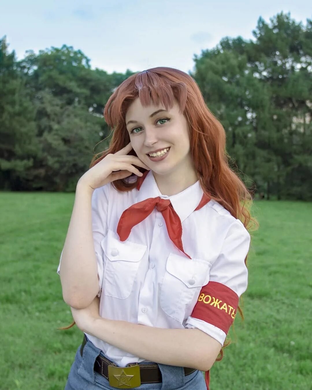Ольга дмитриевна косплей. Алиса двачевская косплей +18. Славя бесконечное лето. Мария дунаева пенза. Бесконечное лето косплей алина артемьева.