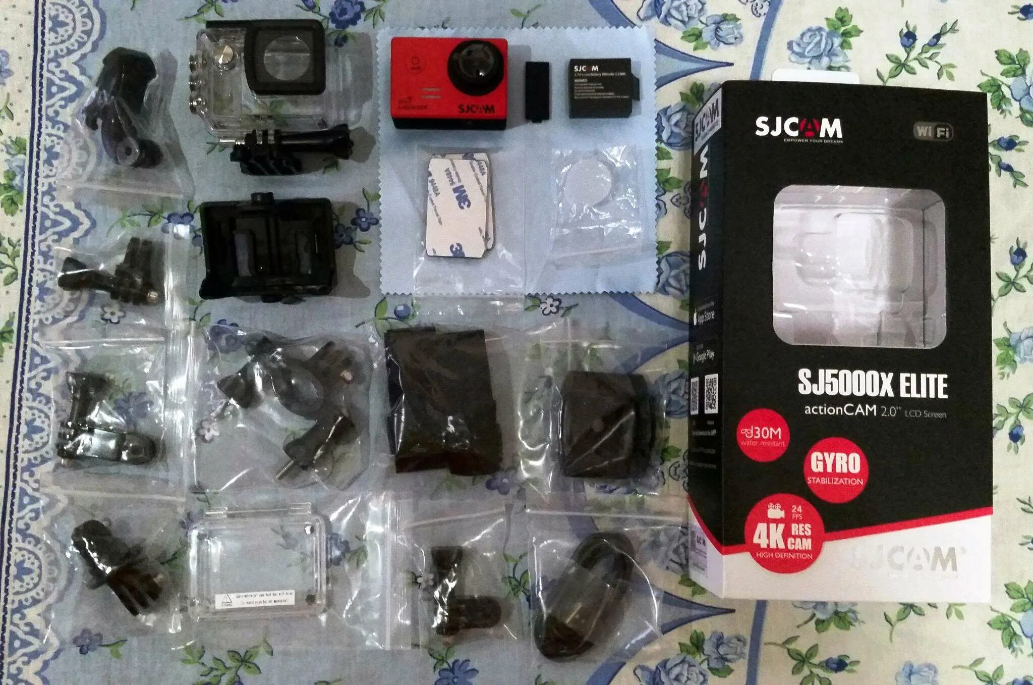 SJCAM sj5000x Elite зарядка через Аква бокс.