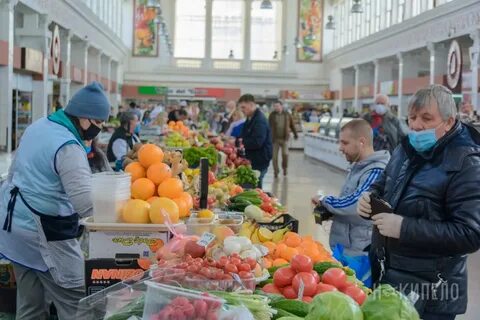 Закрывают продуктовые рынки