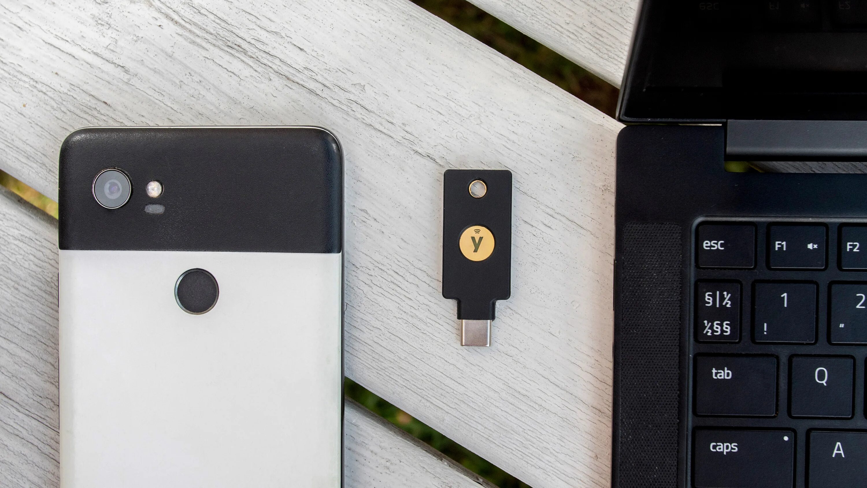 Yubikey nfc. Yubikey 5 nfc. yubico yubikey 5 nfc. ключ безопасности yubikey 5 c. способ работы yubikey 5 nfc.
