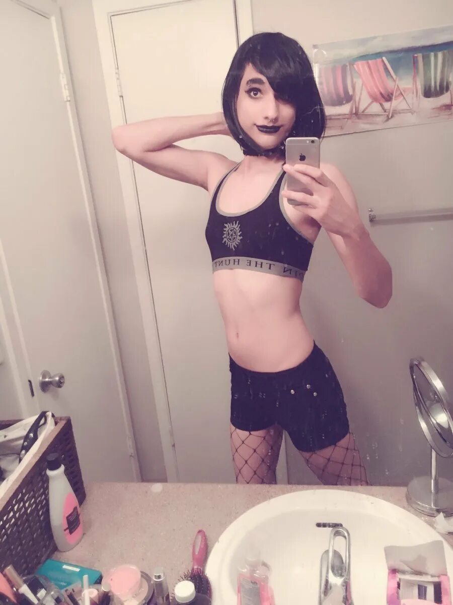 Фембой рози. Трап горничная. Маленький трап аниме. Няшный трапик. Фембой тина джонс.