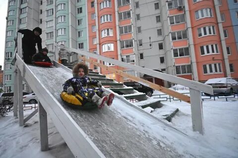 Горка во дворе