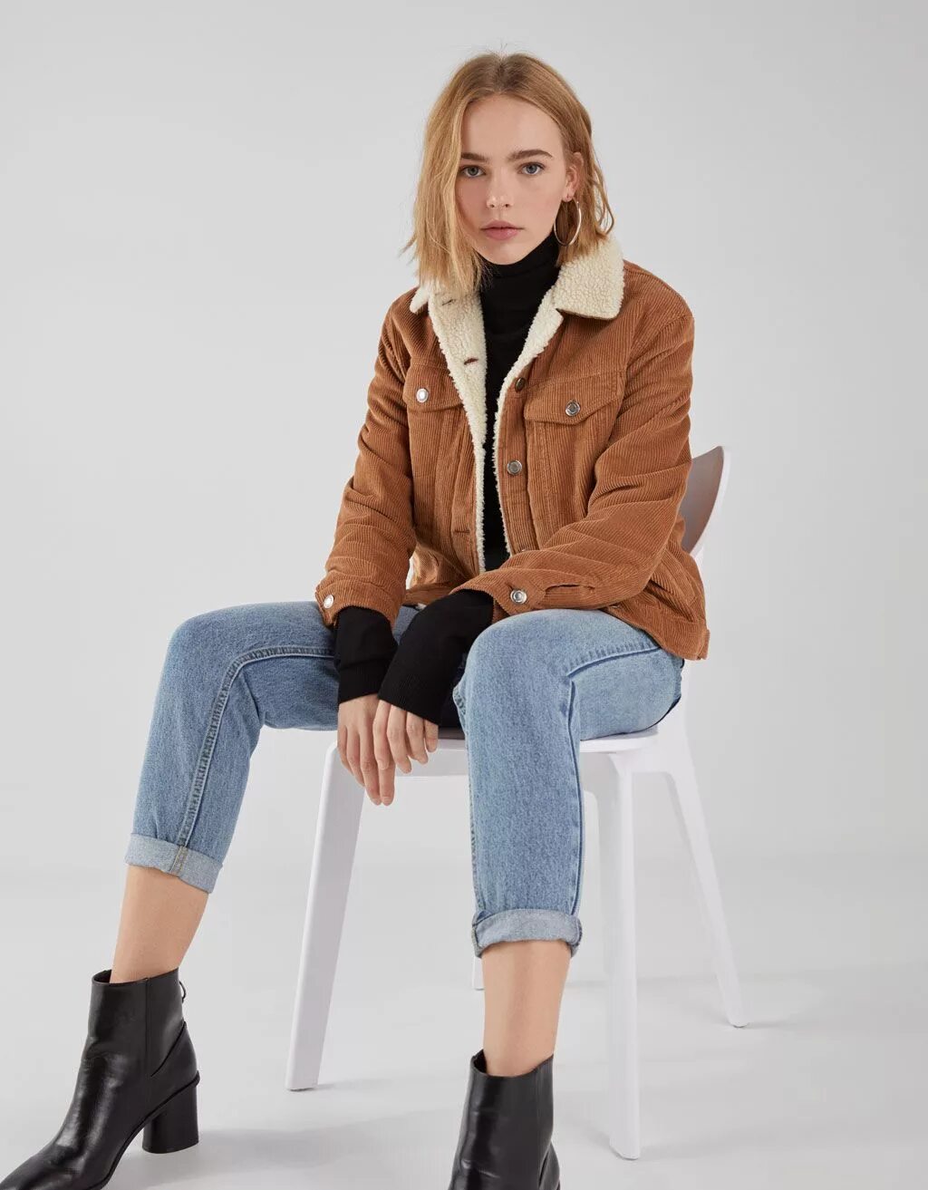 Магазин одежды bershka bershka. Магазин одежды bershka bershka. Bershka джемпер вязаный зеленый. 06644138305039 bershka куртка. Бтс бершка.