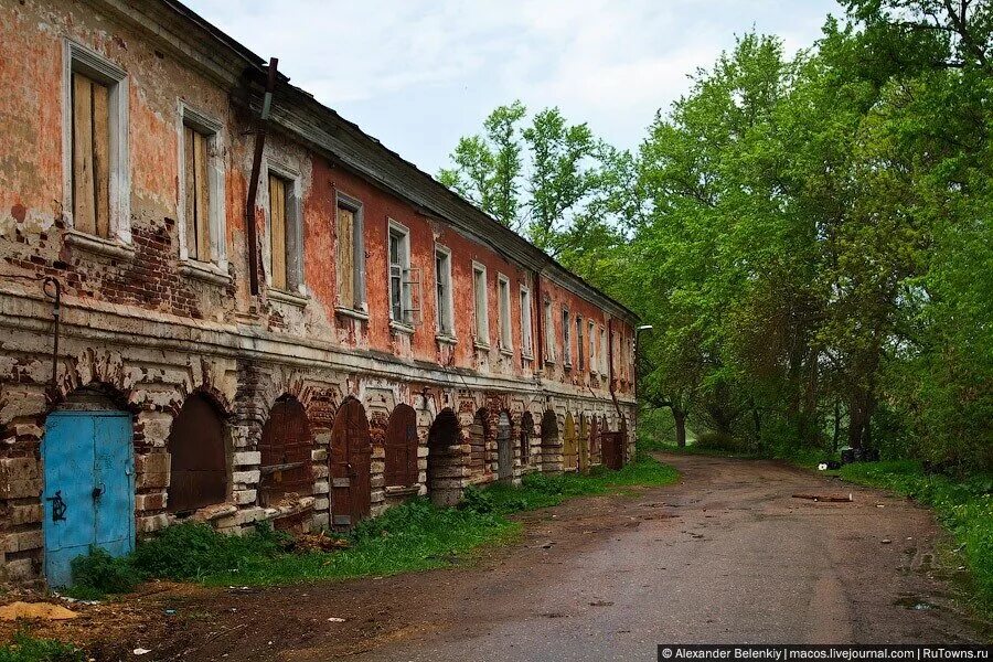 Погода старица тверская область на 14. Город старицы Тверской губернии. Старица улица Володарского Тверская область. Старица Тверская область горэлетро.