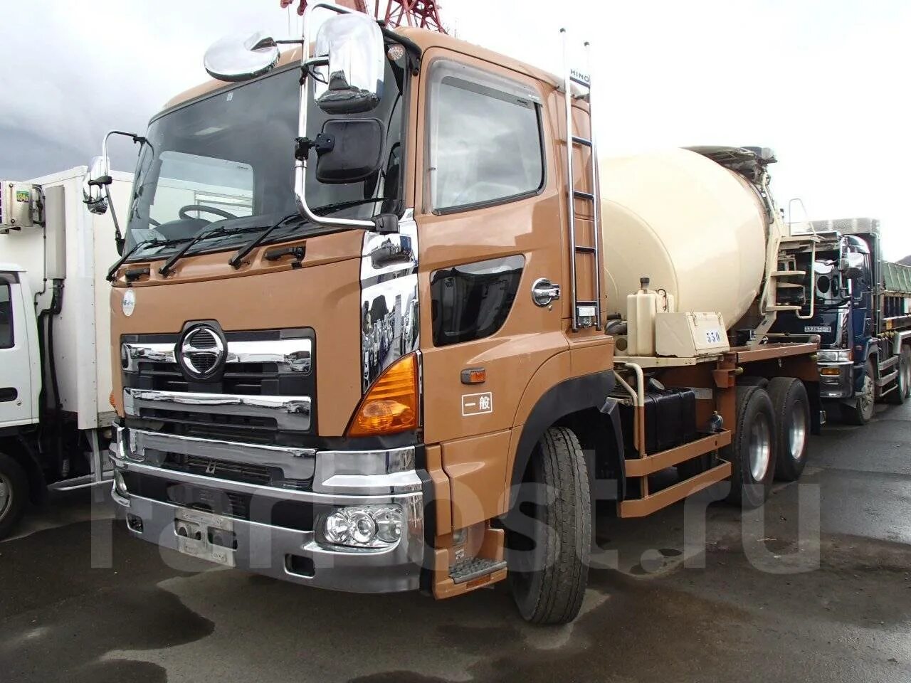 Бетоносмеситель Хино. Hino бетоносмеситель. Ranger 430.2 Hino бетоносмеситель Размеры. Какая КПП стоит на бетономешалке Хино Профия. Спецтехника под птс