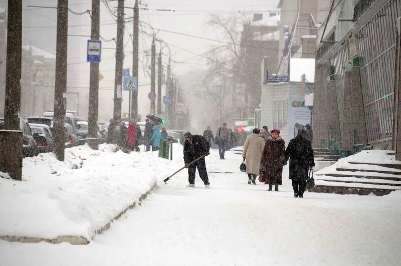 Погода ижевск январь 2024 года. Снег в Ижевске. Снег в марте в Ижевске. Резкое похолодание Ижевск. Ижевск зимой в холод.