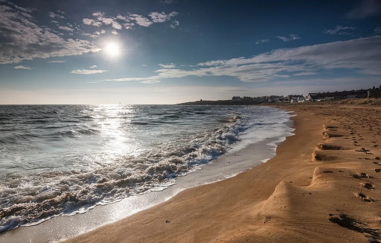 Отлив воды в океане. Море прилив. Берег моря. Прилив океана. Отлив океана.