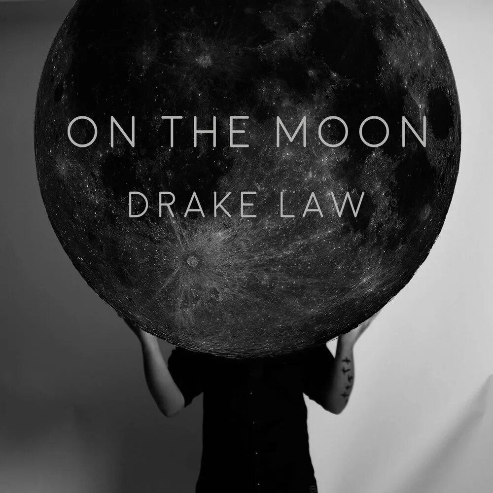 Moonlight песня. Drake Moon. On the Moon песня. Moon Song.