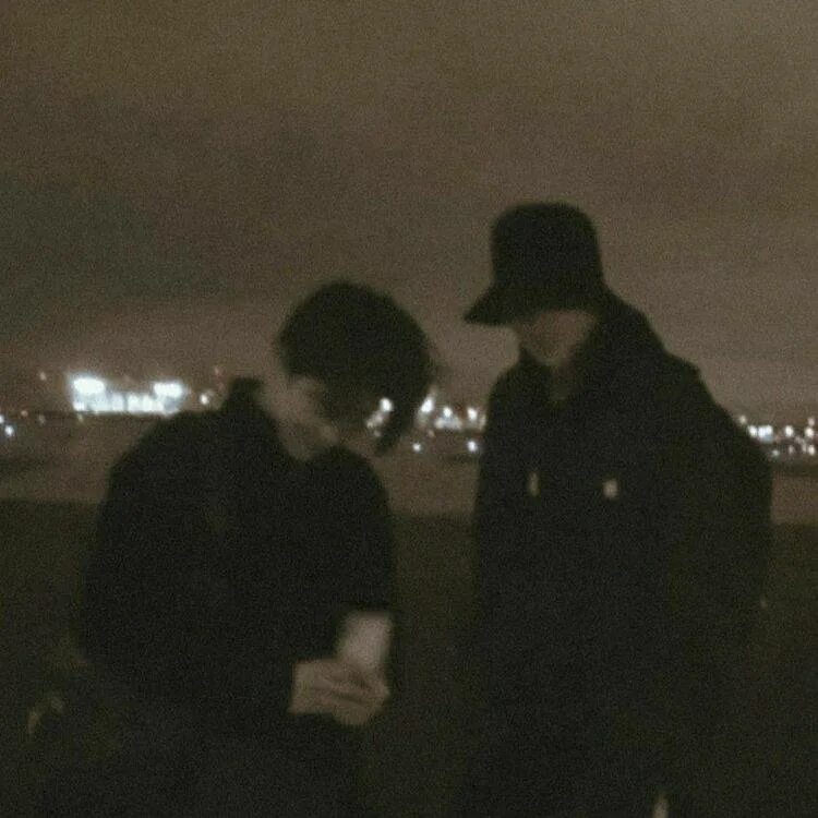 двое в разлуке. цитаты пустые карманы никогда не помешают нам. любовь и трусость. страшно когда пустое сердце. пустой карман не страшно.