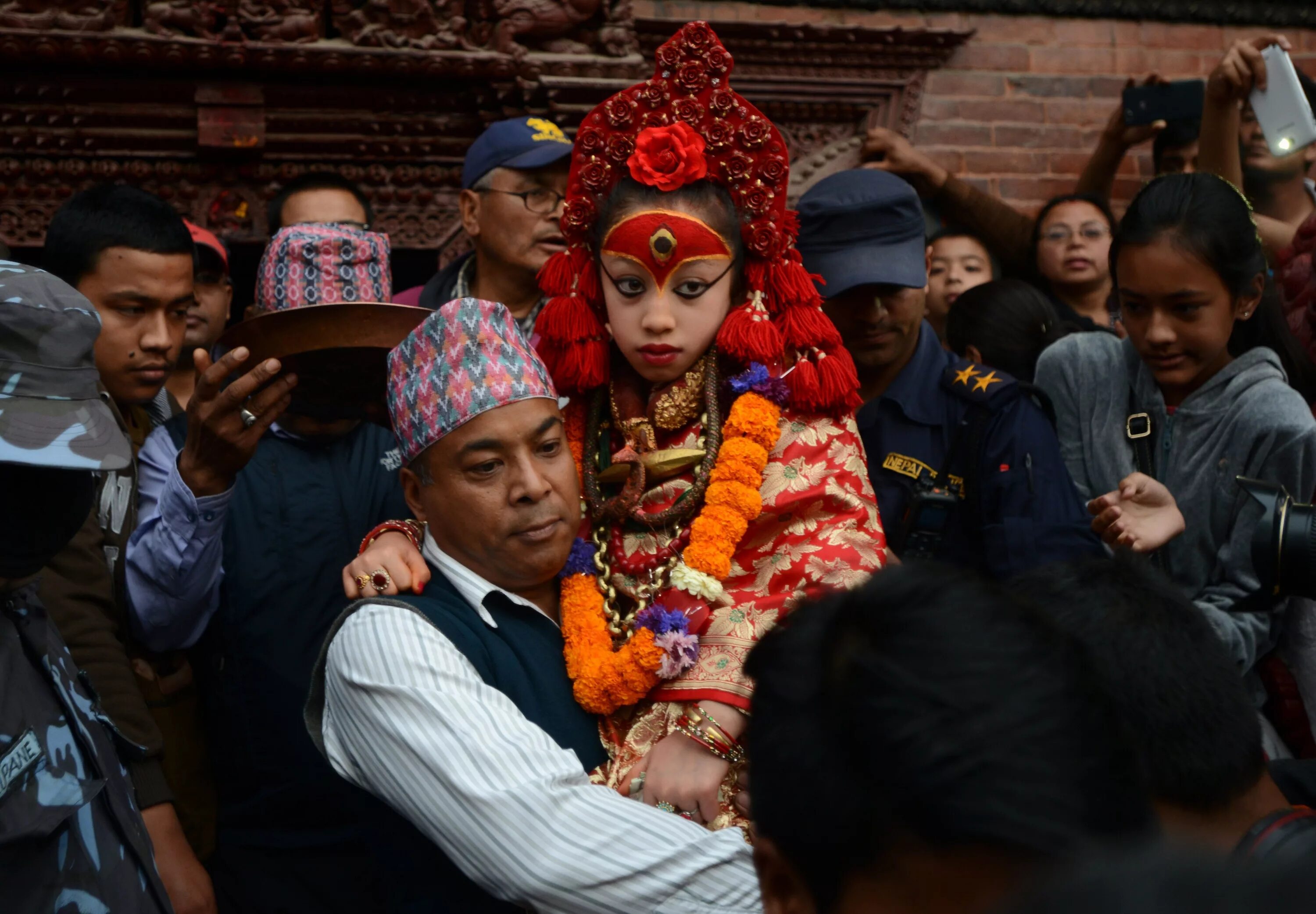 Принцесса непала. Кумари Деви. Кумари богиня Непала. Кумари Деви 2021. Кумари Индия.