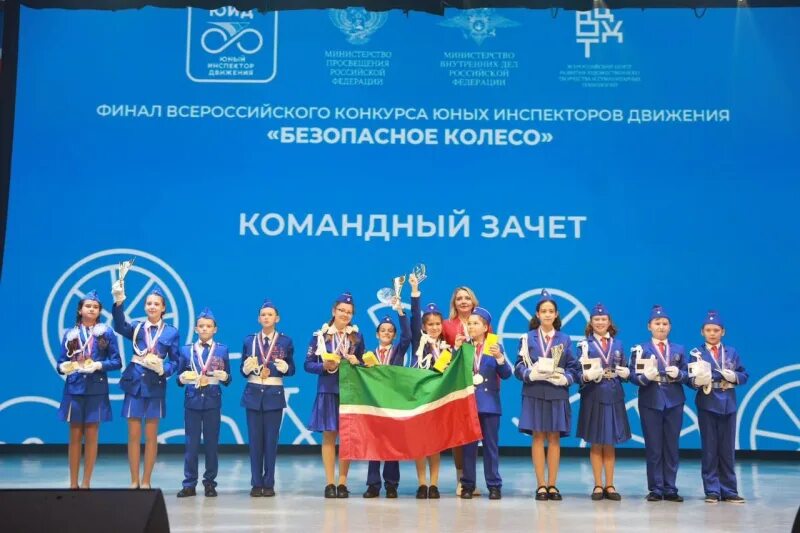 Отряд юных инспекторов движения достойно представил Астраханскую область на всер