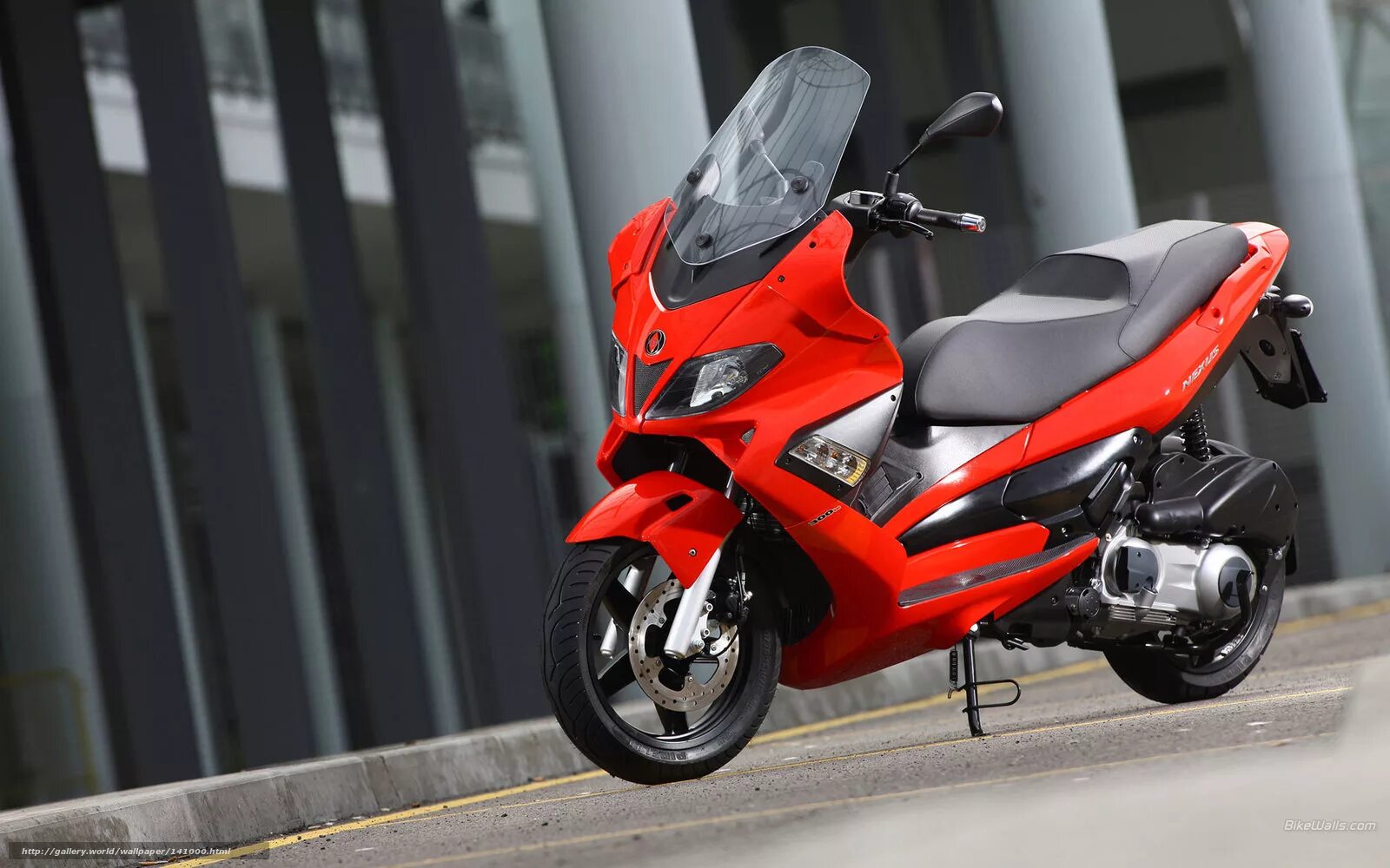 Gilera Nexus 300. Гилера Нексус 500. Мотоцикл Гинера Нексус. Мопед Gilera. Мощный мопед