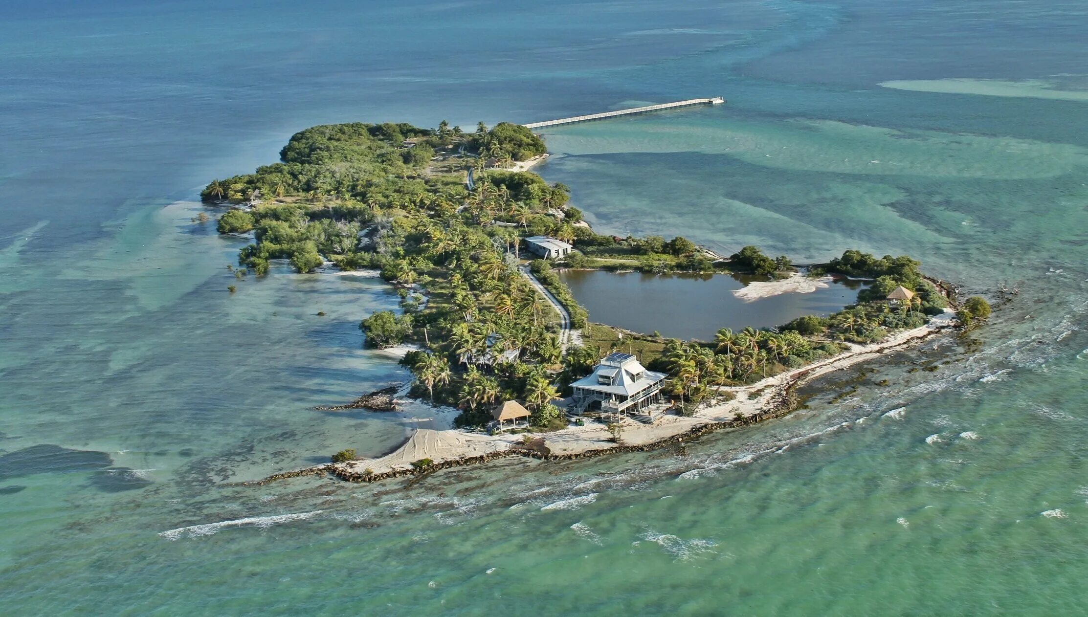 Чили остров Исла Тортуга. Навасса Айленд Маяк. Остров Тахифехифа (Tahifehifa Island). Каставей-Кей Багамские острова. Новеллам остров