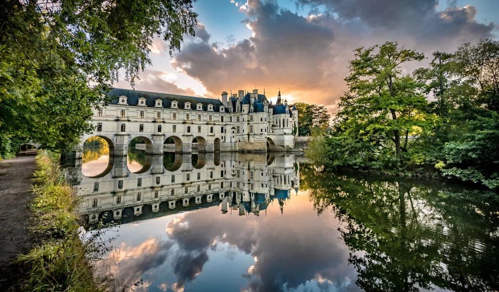 One of the crowning achievements of French Renaissance architecture, the Château