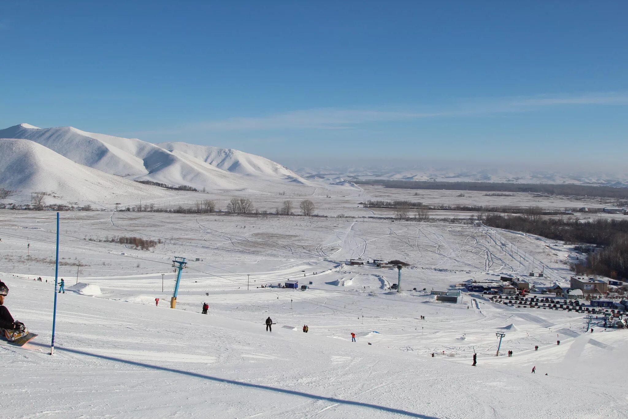 Кувандык оренбургская область горнолыжный курорт. Кувандык гора горнолыжка. Горнолыжка кувандык. Кувандык горнолыжка оренбург. Кувандык, долина 365.