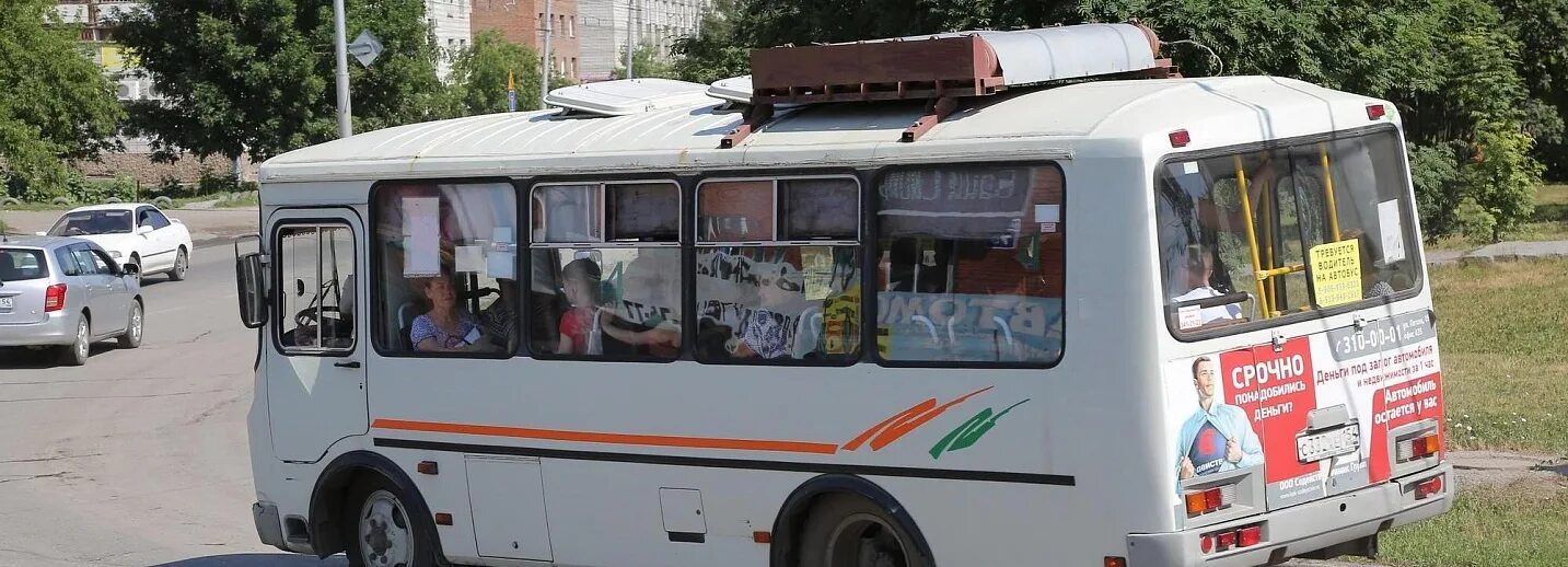 23 апреля новосибирск. Дачный автобус. Автобусы Якутск. Автобус ходит. Двойной автобус.