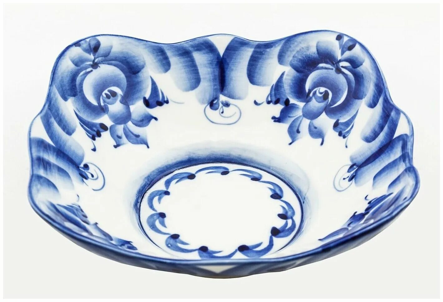 гжельский завод синь россии. гжельская роспись объединение гжель. гжельский фарфоровый завод объединение гжель. гжельский фарфоровый завод экскурсия. музей объединение гжель.