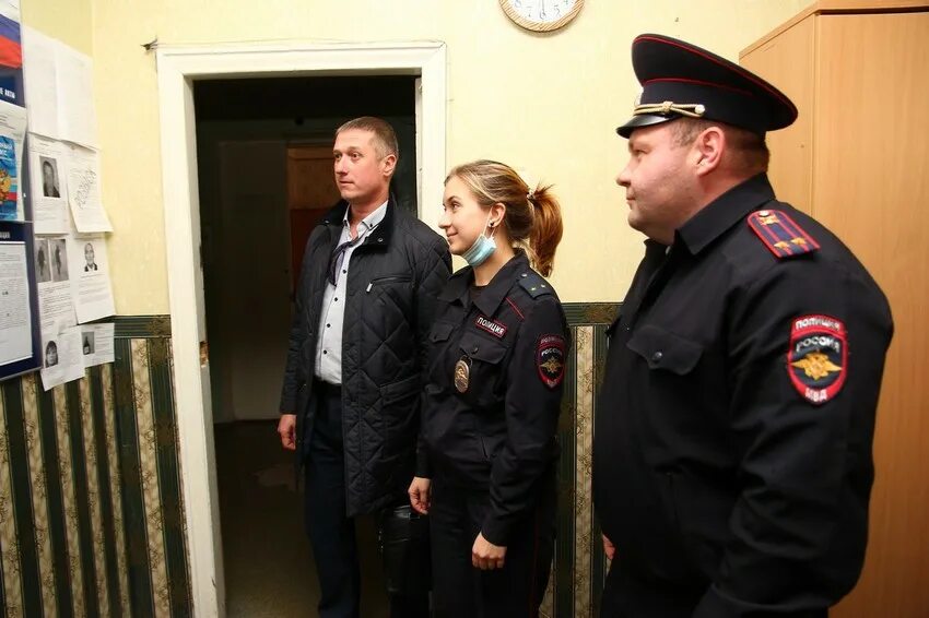 Каменск уральский начальник. Полиция каменск-уральский. начальник участковых каменск-уральский. номер телефона участкового каменск уральский.