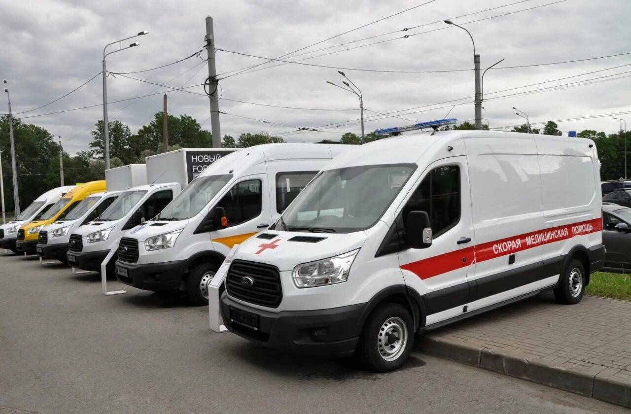 Форд транзит санкт петербург. Ford Transit скорая. Ford Transit СМП. Ford Transit АСМП. Форд Транзит реанимобиль.