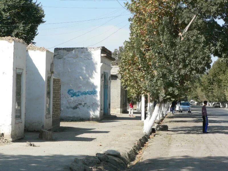 город кызыл кия ул асаналиева. асаналиев улица в кызыл=кия. лалафо кызыл кия.