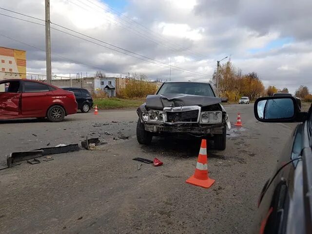 Вк жесть йошкар оле. ДТП Йошкар-Ола Ширяйково. Авария в Йошкар Оле в Ширяйково. Альфа Ромео авария Йошкар-Ола.