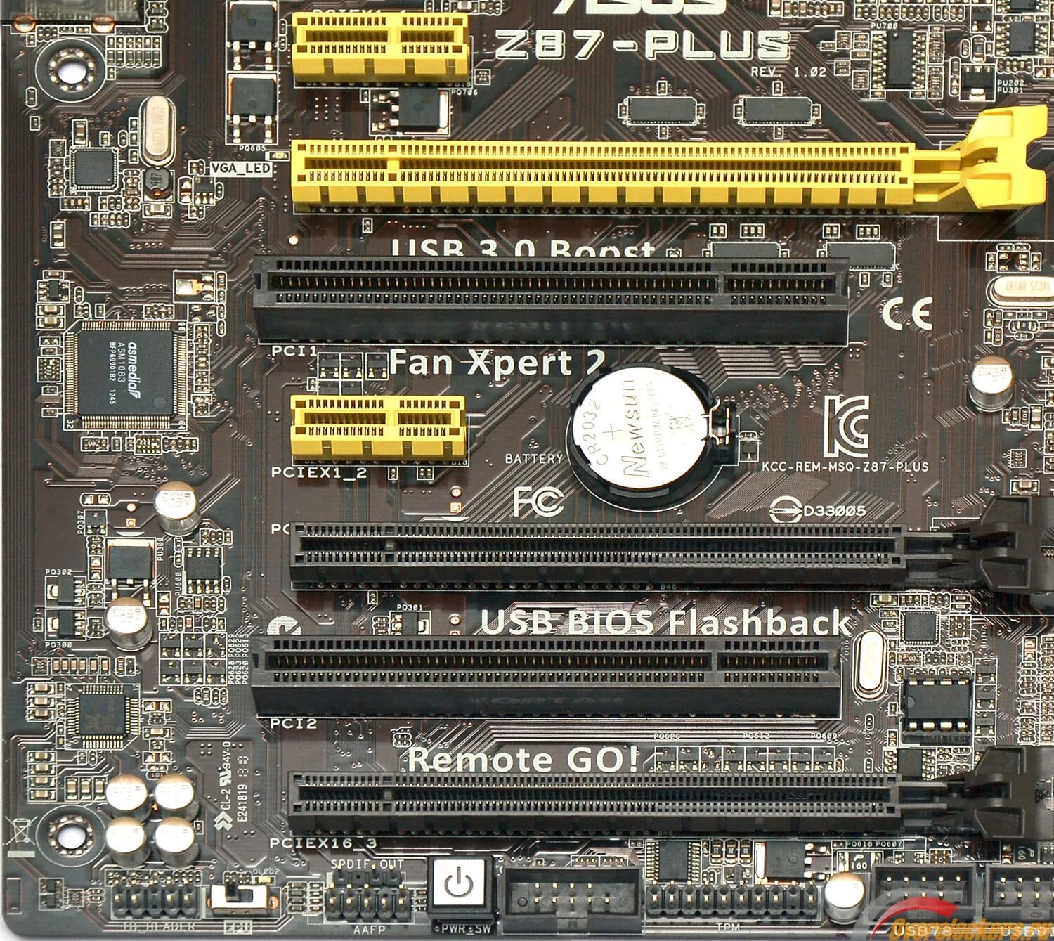 Разъем PCI-Express x16 видеокарты. Слот PCI E 3x16. PCI Express 4.0 PCI-Express x16 разъёмы. Слотов PCI-E 3.0 x16.