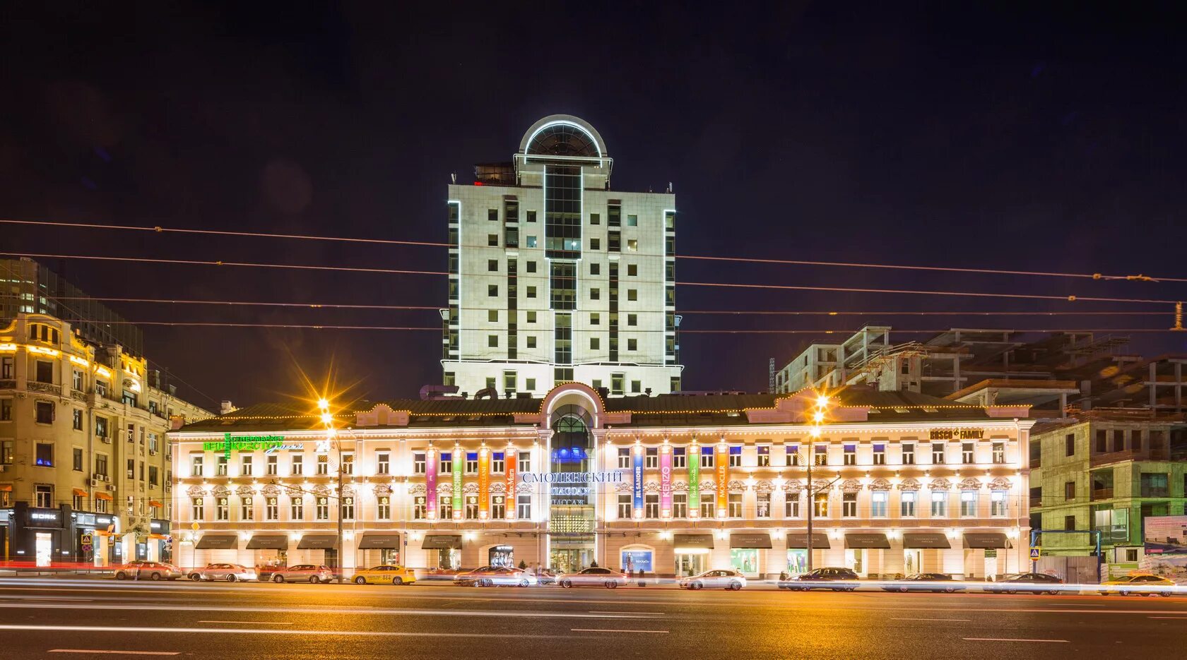 Смоленский Пассаж Москва. Смоленская площадь 3 Смоленский Пассаж. Смоленский Пассаж 2 Москва. Торговый центр Смоленский Пассаж в Москве. Площади бутиков