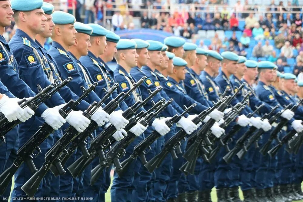 Рязань десантники. Рязань столица ВДВ. Рязань Родина ВДВ. Опора ВДВ В Рязани. Опора Рязань столица ВДВ.