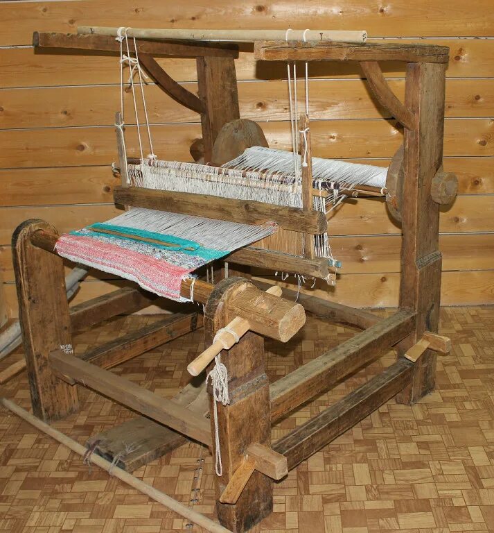 ткацкий станок добрыня-1500м. ткацкий станок ссср мт-2м 1991. ткацкий станок смит ip500. барабинский музей ткацкий станок. ткацкий станок времени.