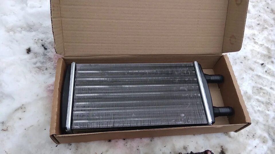 8110060. Радиатор отопителя дополнительного. Дэу нексия дополнительный радиатор печки. Радиатор печки chery kimo 2008. Доп радиатор ваз 2114.