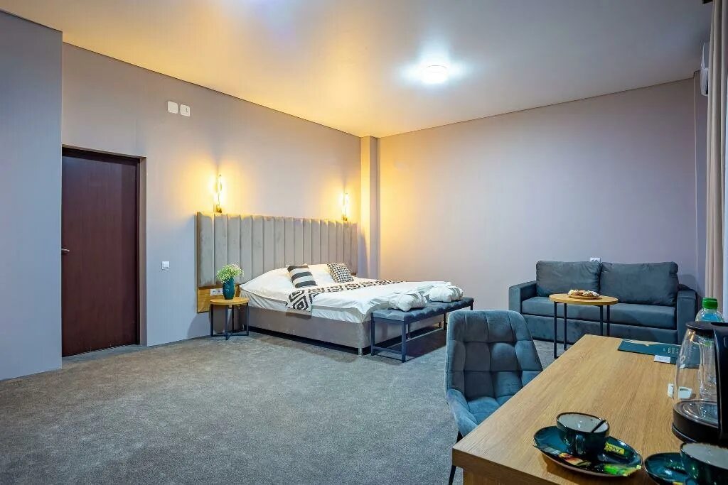 Greenland Hotel 4 Цандрипш. Bruni Loft Hotel 4 Абхазия Гагра. Бруни лофт отель Абхазия. Бруни лофт нотел Абхазия отель. Bruni loft 4