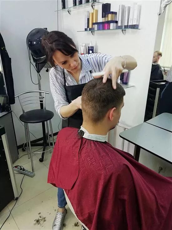 Подстричь рядом со мной