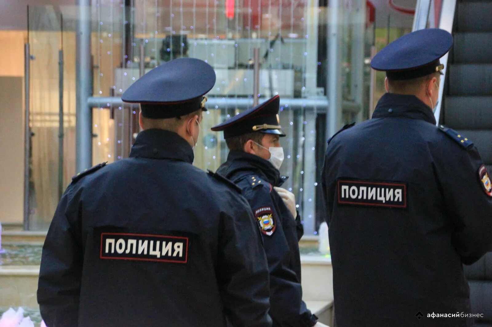 Где сейчас полицейские